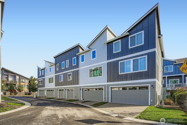 32668 Steamboat Lane, Black Diamond, WA 98010