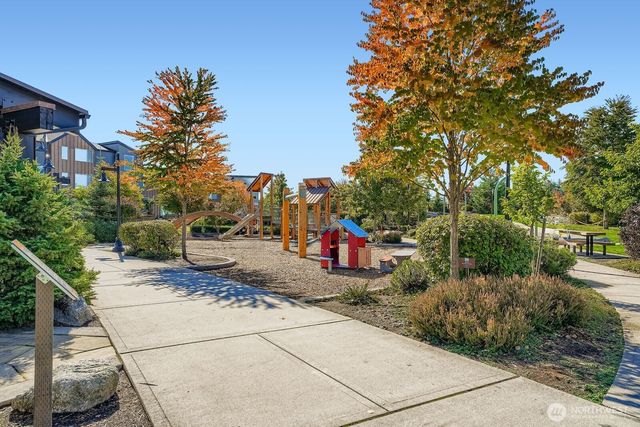 32668 Steamboat Lane, Black Diamond, WA 98010