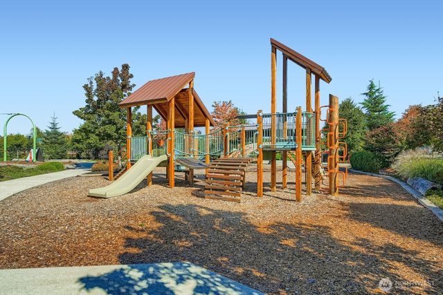 32668 Steamboat Lane, Black Diamond, WA 98010