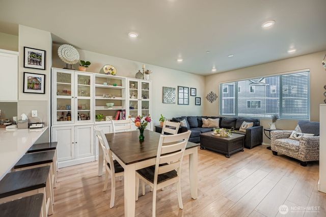 32668 Steamboat Lane, Black Diamond, WA 98010