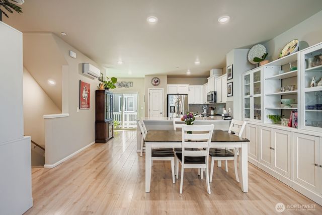 32668 Steamboat Lane, Black Diamond, WA 98010