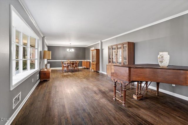 1014 Washington Street, Cary, NC 27511