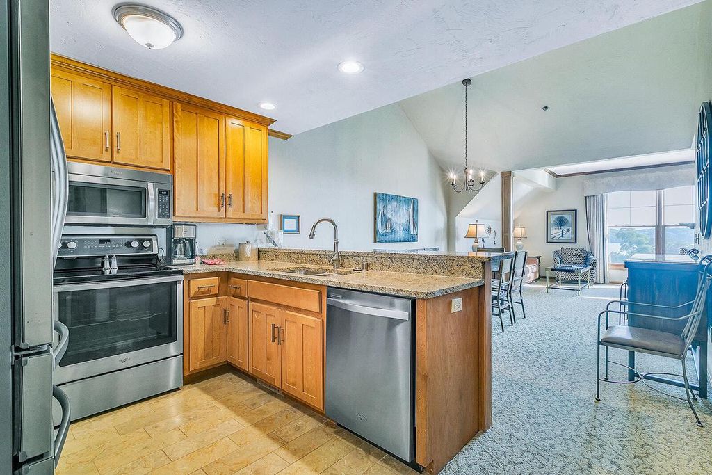 101 Osthoff AVENUE #452, Elkhart Lake, WI 53020