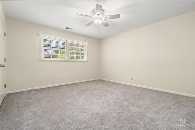 1347 DEEP RUN Road, Naperville, IL 60540