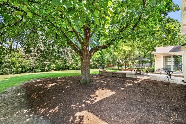 1347 DEEP RUN Road, Naperville, IL 60540