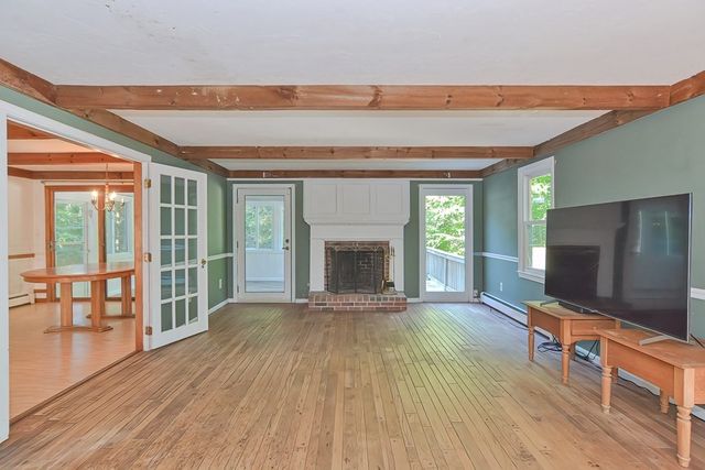 50 Heather Lane, Wrentham, MA 02093