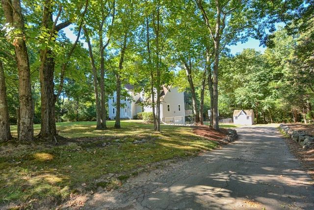 50 Heather Lane, Wrentham, MA 02093