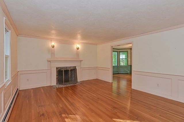 50 Heather Lane, Wrentham, MA 02093