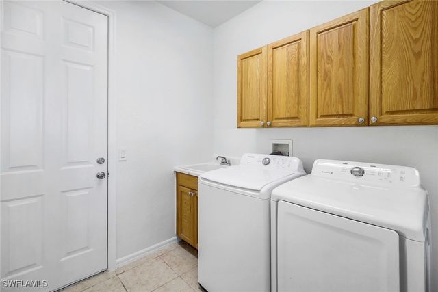 103 NW 33rd AVE, Cape Coral, FL 33993