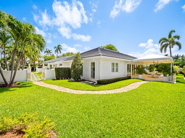2831 NE 40th Street, Fort Lauderdale, FL 33308