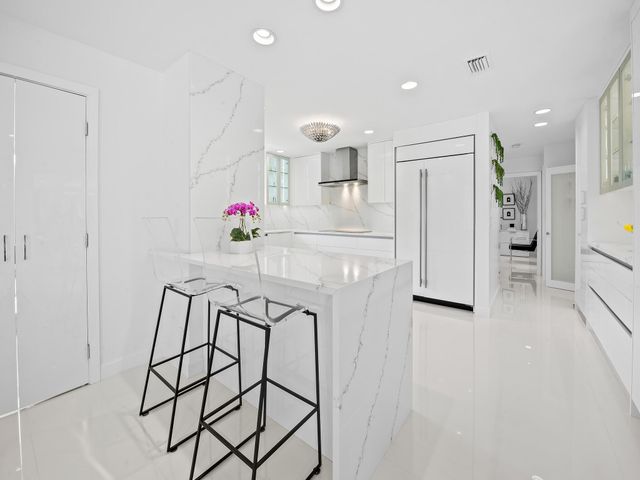 2831 NE 40th Street, Fort Lauderdale, FL 33308