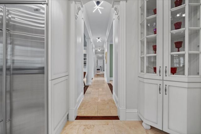 1 Worthington Court, Bloomington, IL 61704