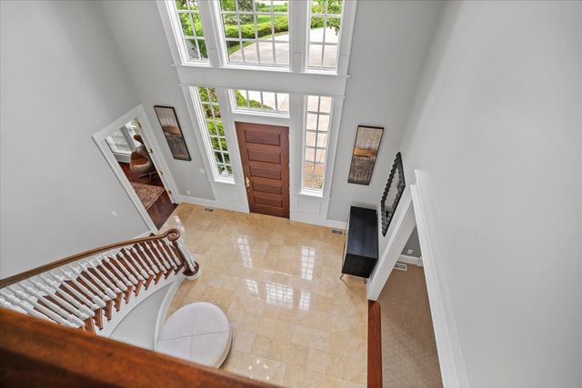 1 Worthington Court, Bloomington, IL 61704