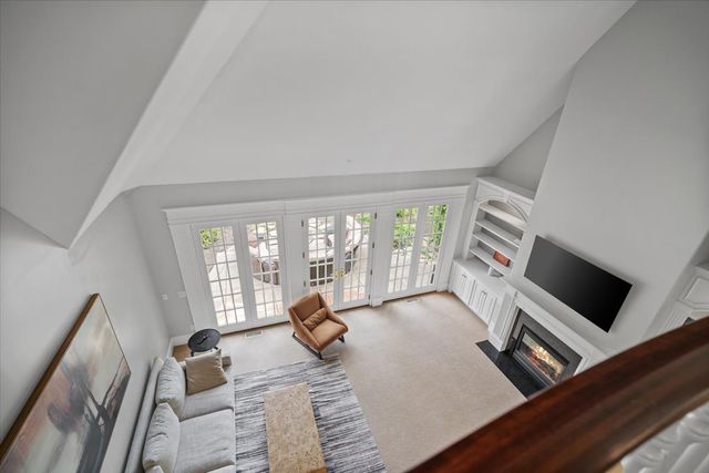 1 Worthington Court, Bloomington, IL 61704