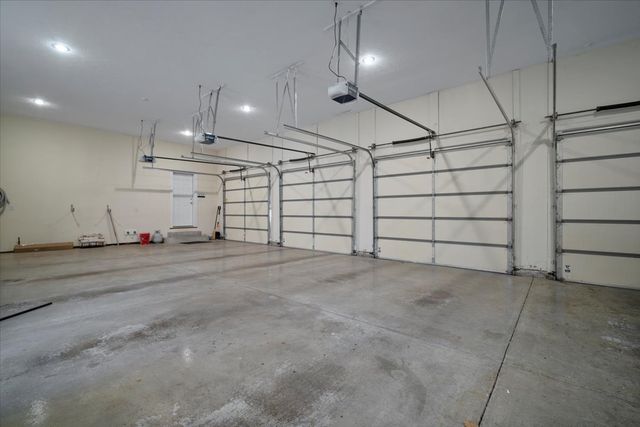 1 Worthington Court, Bloomington, IL 61704