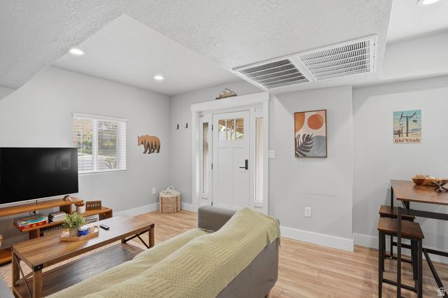 42 W 500 N, Salt Lake City, UT 84103