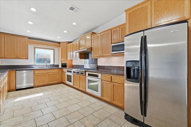 6936 Gimbel Way, Citrus Heights, CA 95621