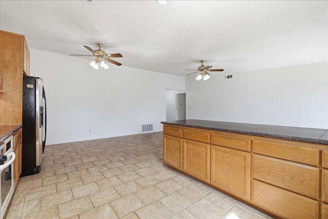 6936 Gimbel Way, Citrus Heights, CA 95621