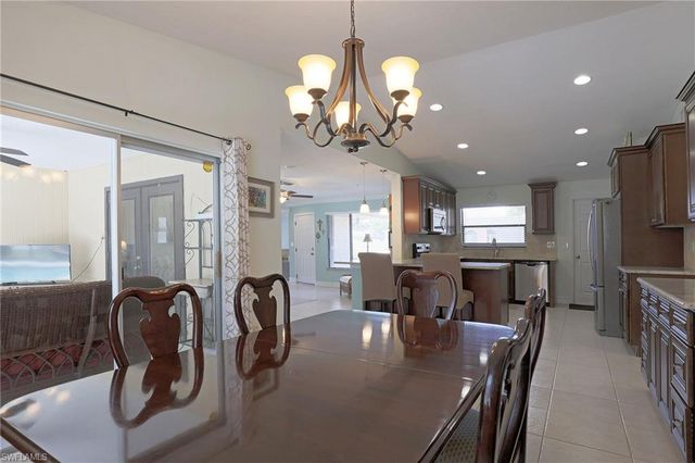 3739 SE 3rd PL, Cape Coral, FL 33904