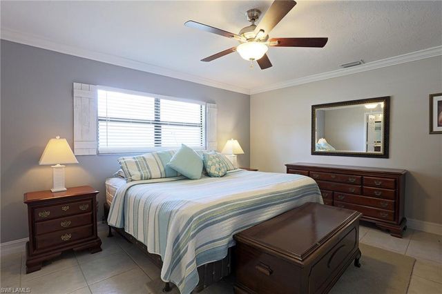 3739 SE 3rd PL, Cape Coral, FL 33904