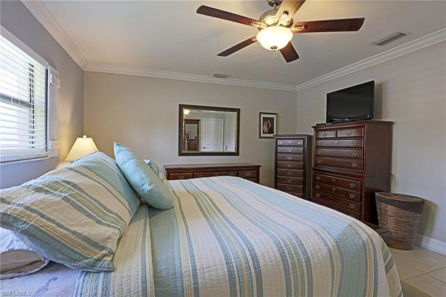 3739 SE 3rd PL, Cape Coral, FL 33904