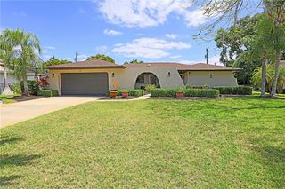 3739 SE 3rd PL, Cape Coral, FL 33904