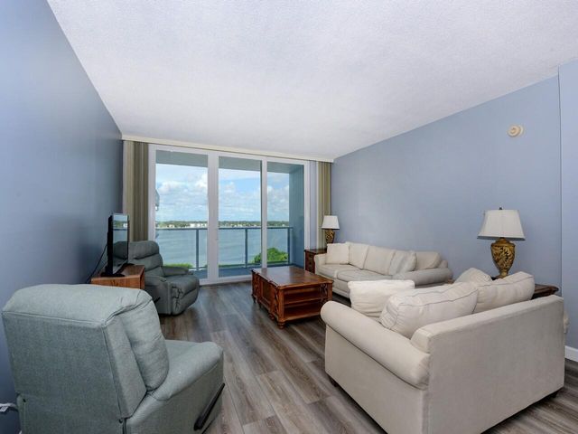 3450 S Ocean Boulevard 827, Palm Beach, FL 33480