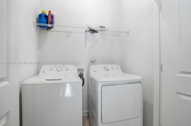 816 NW 3rd Ter 818, Pompano Beach, FL 33060