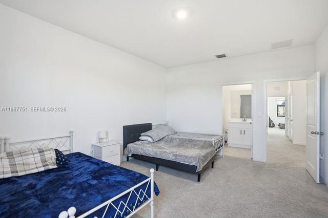 816 NW 3rd Ter 818, Pompano Beach, FL 33060