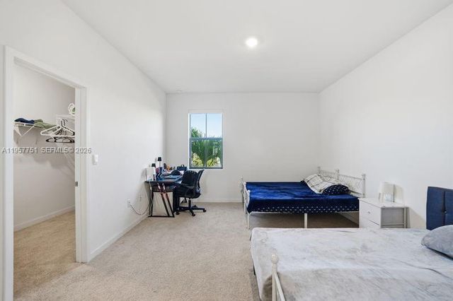 816 NW 3rd Ter 818, Pompano Beach, FL 33060