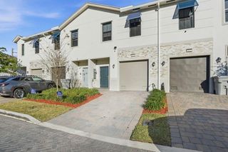 816 NW 3rd Ter 818, Pompano Beach, FL 33060