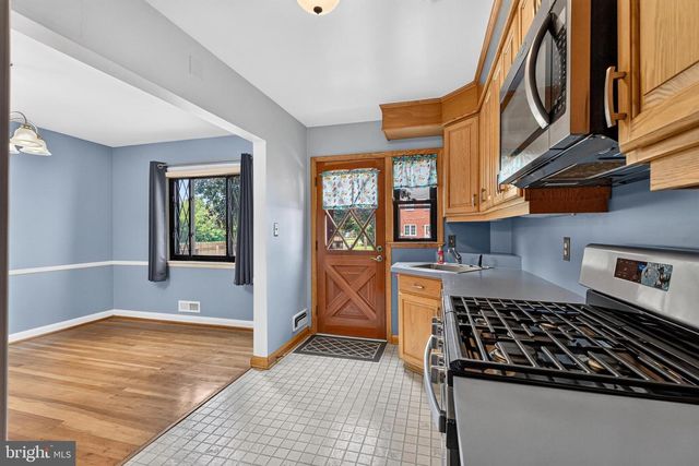 2032 ORMAND RD, Baltimore, MD 21222