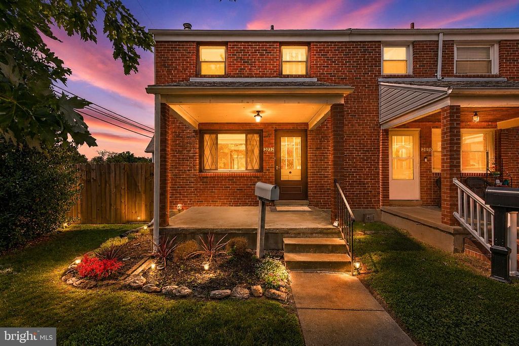 2032 ORMAND RD, Baltimore, MD 21222