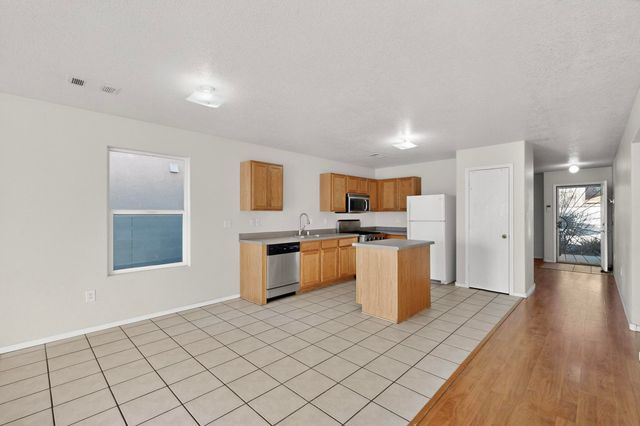 10416 Gila Gulch Road SW, Albuquerque, NM 87121