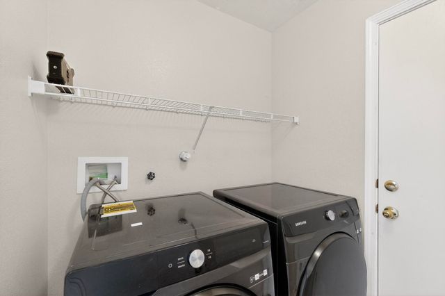 10416 Gila Gulch Road SW, Albuquerque, NM 87121