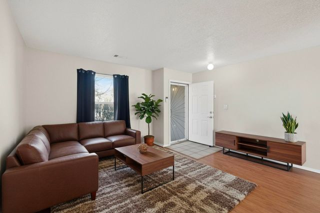 10416 Gila Gulch Road SW, Albuquerque, NM 87121