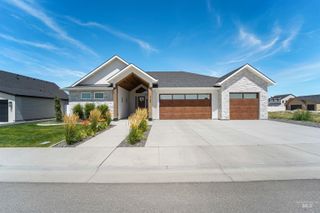 3157 Blue Moon Rd, Twin Falls, ID 83301