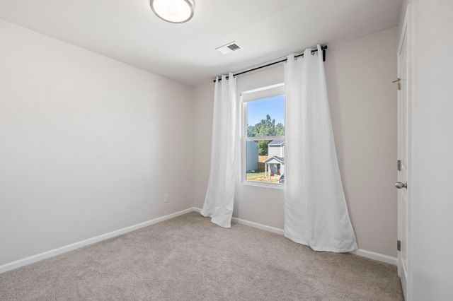 489 Wagon Trail, Duncan, SC 29334