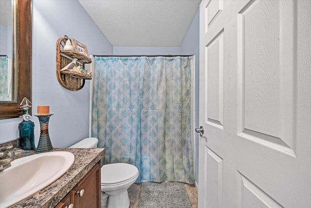 350 LEANOR ST, Rocky Mount, VA 24151