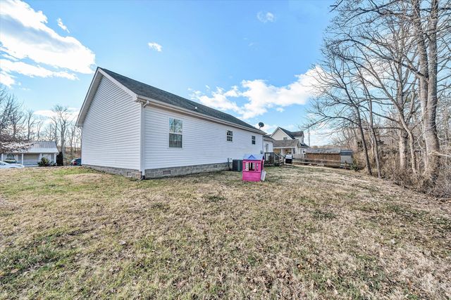 350 LEANOR ST, Rocky Mount, VA 24151