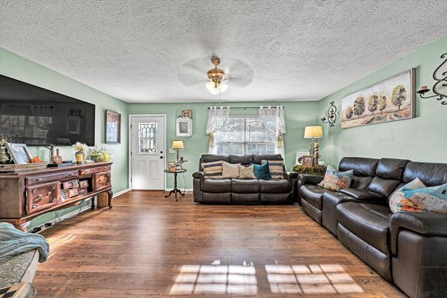 350 LEANOR ST, Rocky Mount, VA 24151