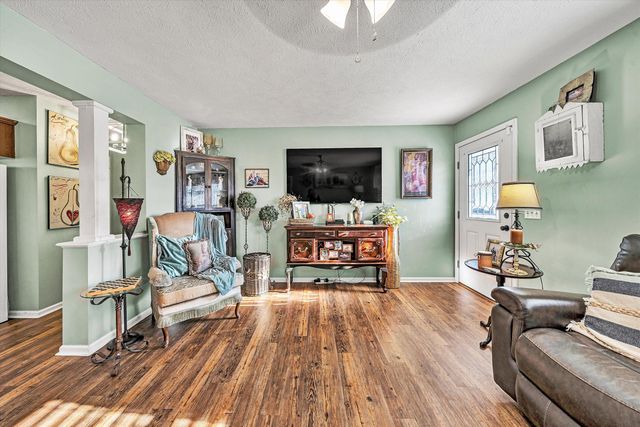 350 LEANOR ST, Rocky Mount, VA 24151