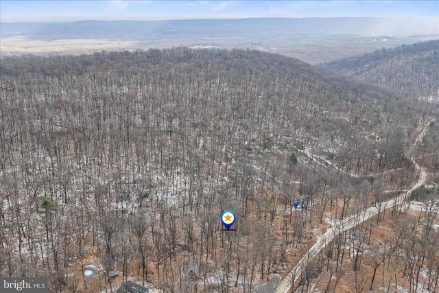 448 MAVERICK TRAIL, Hedgesville, WV 25427