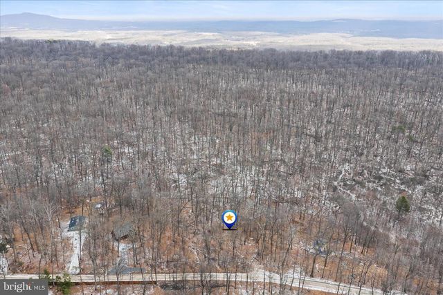 448 MAVERICK TRAIL, Hedgesville, WV 25427