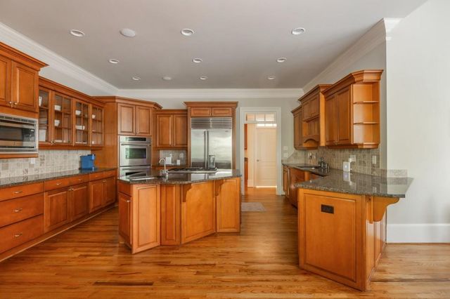 220 Edwards Brook Court, Canton, GA 30115