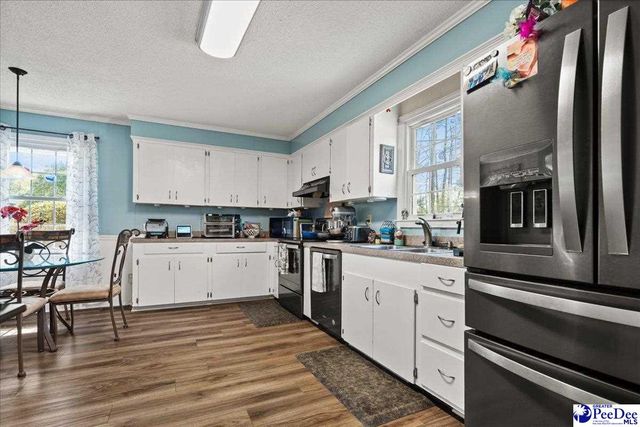 1022 Edgewood Drive, Hartsville, SC 29550