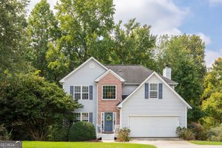 654 WEAVER FALLS Court, Loganville, GA 30052