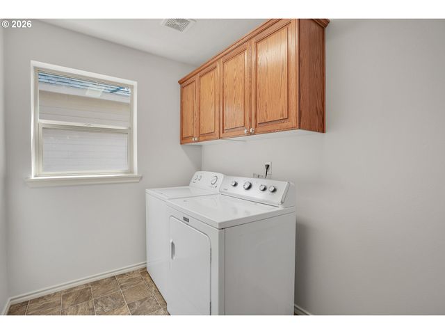 21226 Sw SILO Ter, Sherwood, OR 97140