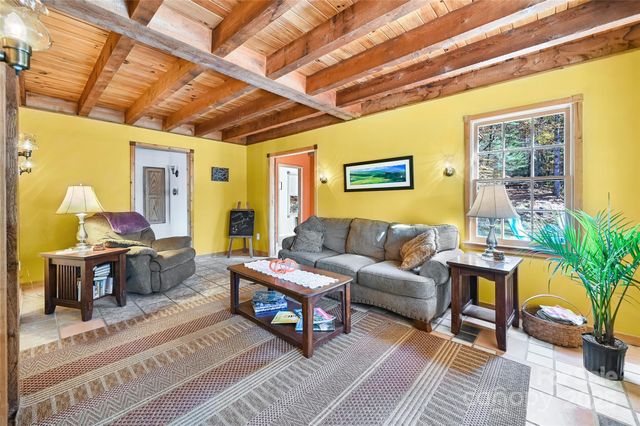 24 Wood Lake Drive, Fairview, NC 28730