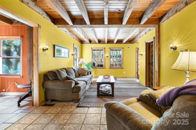 24 Wood Lake Drive, Fairview, NC 28730